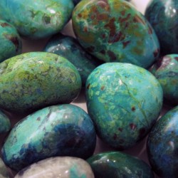 Chrysocolla tumbled