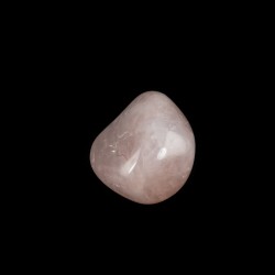 Tumbled pink quartz