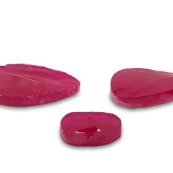 Artificial ruby polished, irregular
